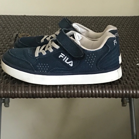 Kids FILA SNEAKERS - Picture 3 of 7